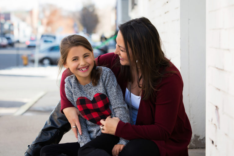 BlomquistPhotography_Family_Portraits_Outdoor-Mother-15