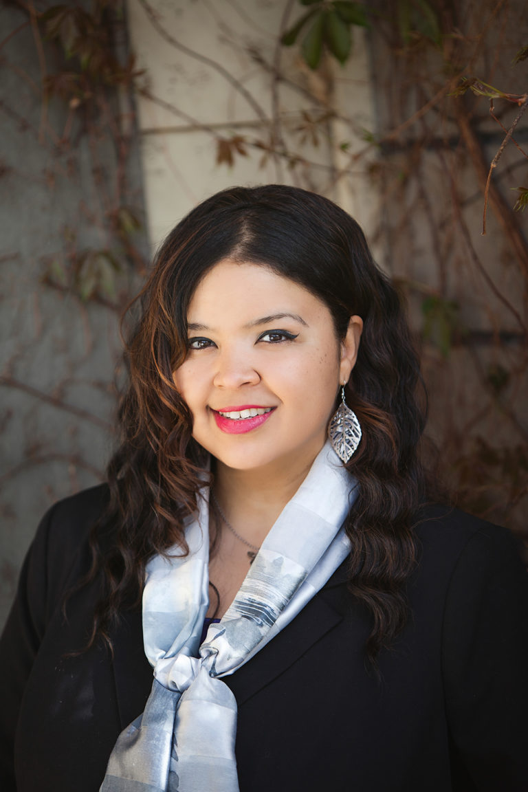 BlomquistPhotography_Headshot_Portraits-Woman-Female-1